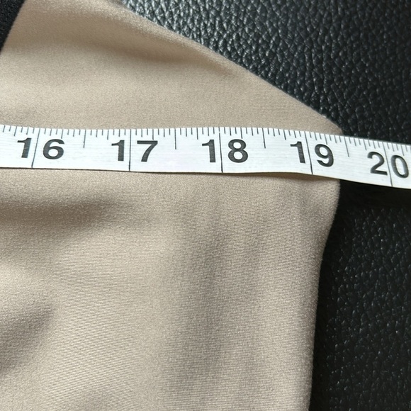 Abercrombie YPB sculptLUX Squareneck Onesie Onyx Colorblock Black Tan Sz XXL - Picture 11 of 14